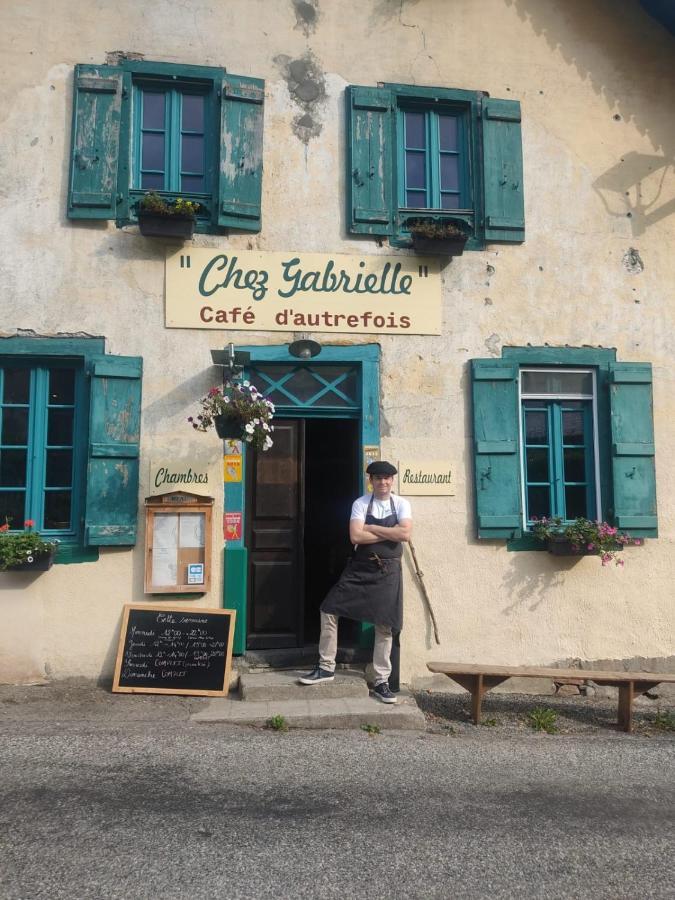 Auberge Chez Gabrielle - Vallée de Lesponne Beaudéan Exterior foto